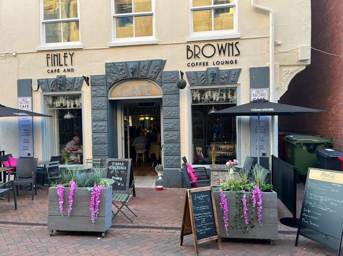 Finley Browns Cafe